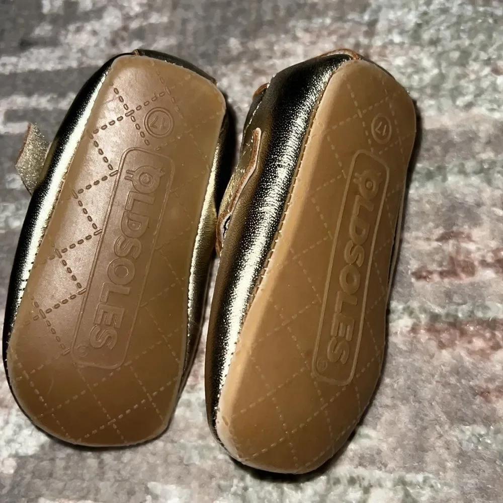 NWOT OLD SOLES BABY SHOE 0/3M
